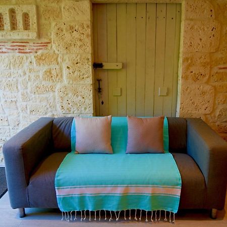 Sainte-Colombe-en-Bruilhois Lacoste מראה חיצוני תמונה